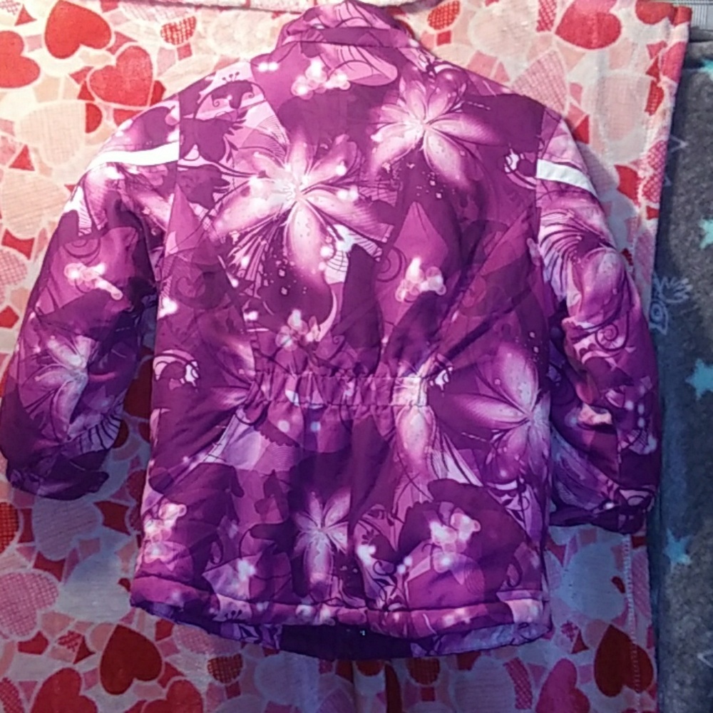 Coat - Picture 3 of 4